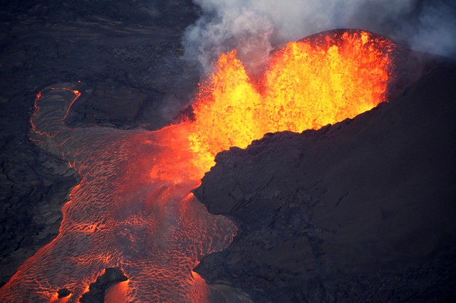 Volcanic lava 'bomb' injures 22 people on tour boat in Hawaii