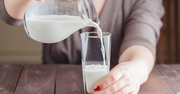 How milk in breakfast help diabetics keep blood glucose under control?
