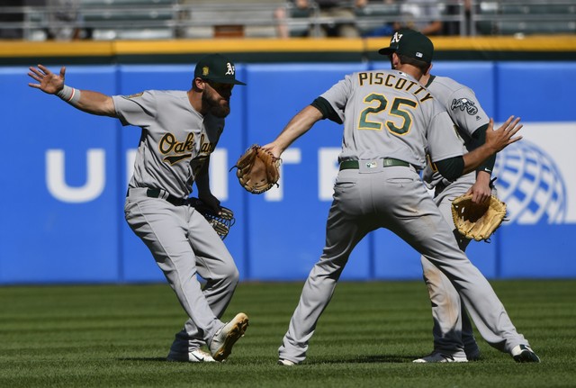 Oakland A's knock off Chicago White Sox with a 7-6 win