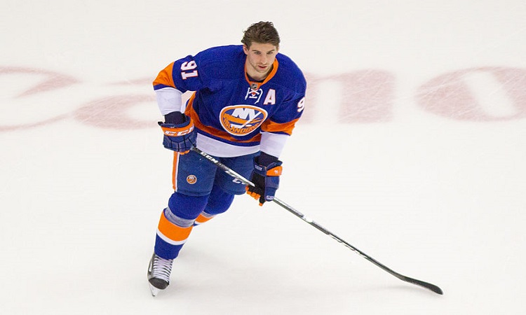 Lou Lamoriello just fine with Tavares' decision to look around
