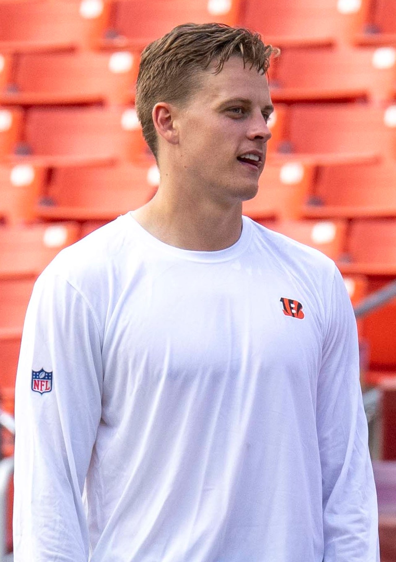 Joe Burrow wears local fan-made shirt to Bengals game, leads to