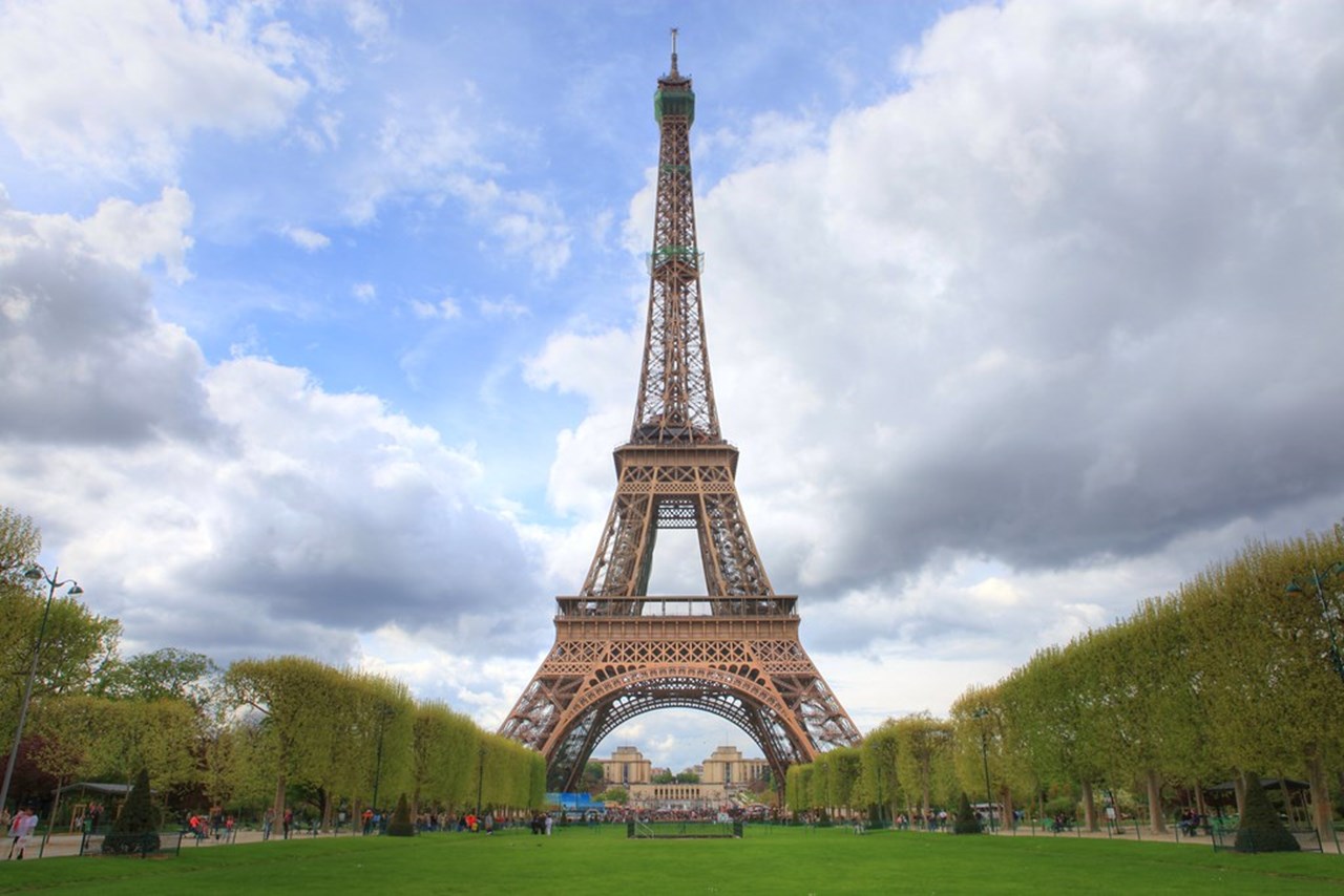 Париж эльфивая башня селфи