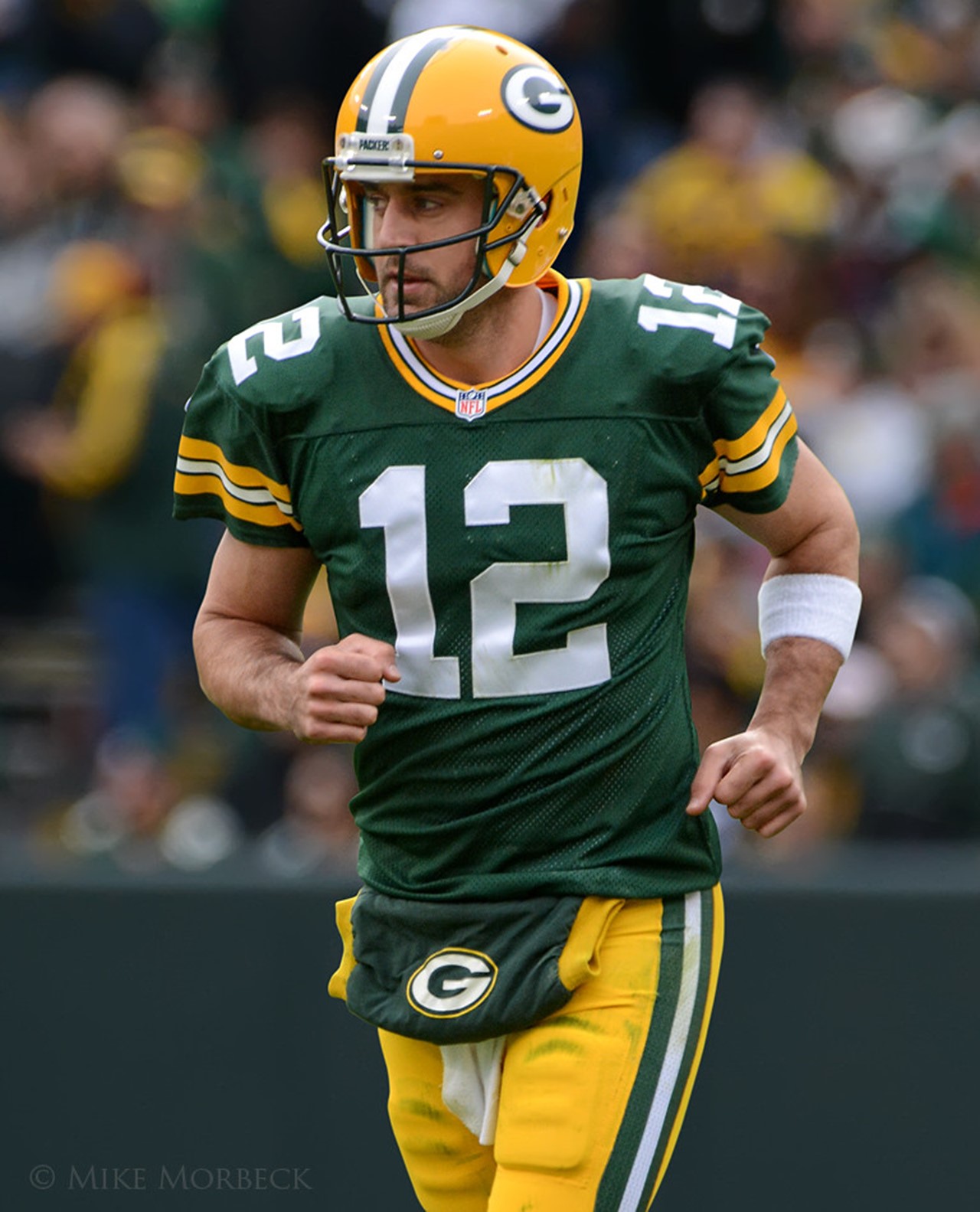 Aaron Rodgers says league has 'two-class' system based on COVID