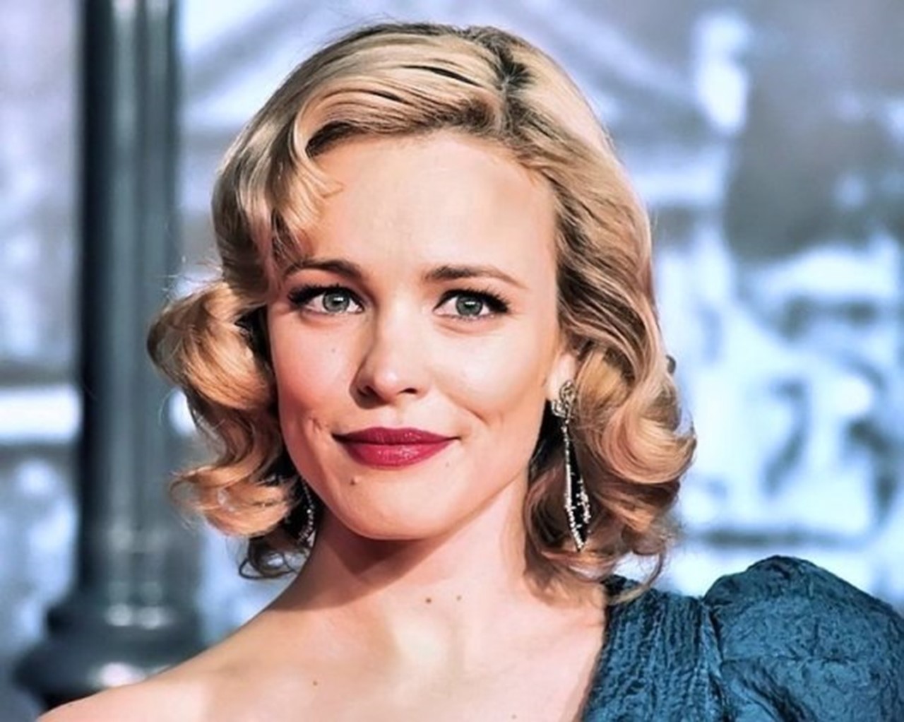 Rachel McAdams Poses For Magazine Cover While Pumping Breast Milk - Rachel  McAdams 'Girls. Girls. Girls.' Cover