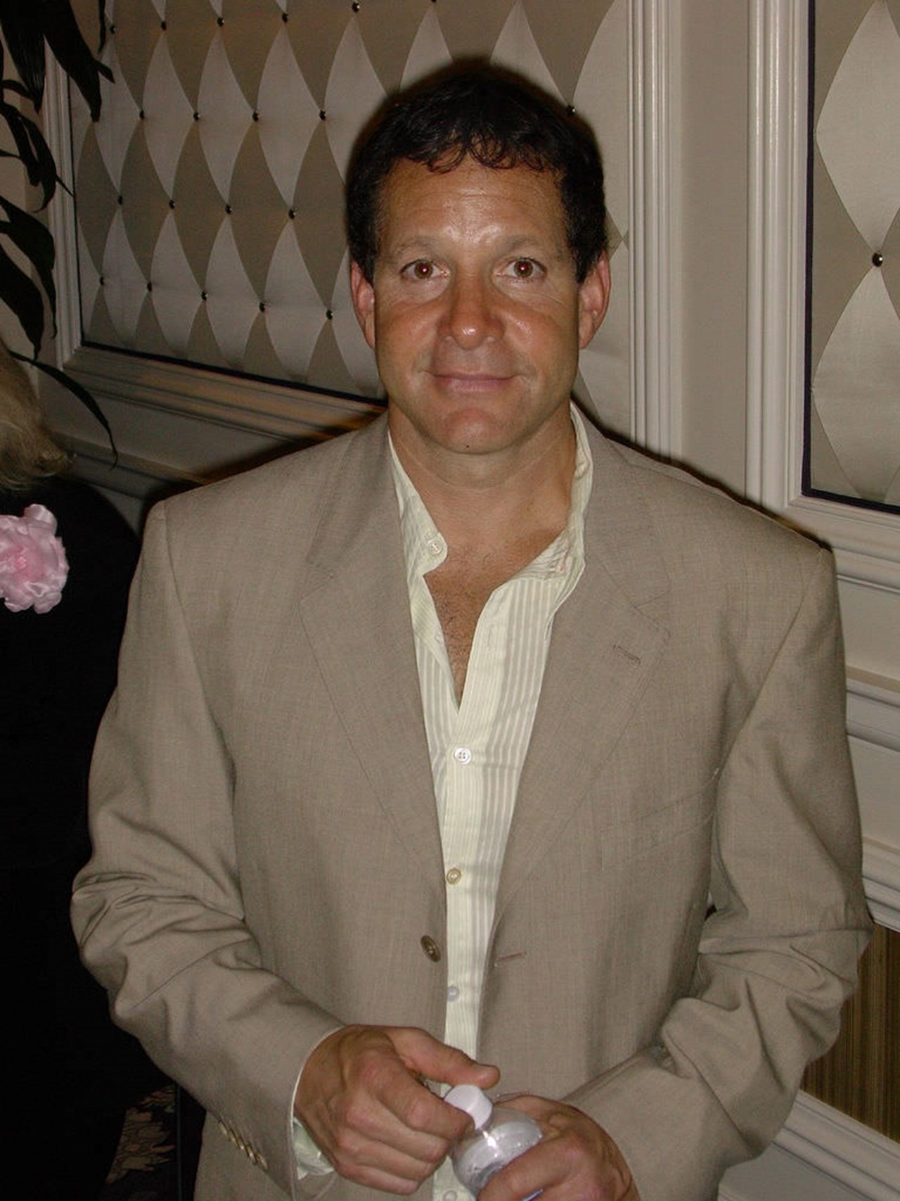 Famous Actor Steve Guttenberg Ties Knot With Reporter Emily Smith Entertainment