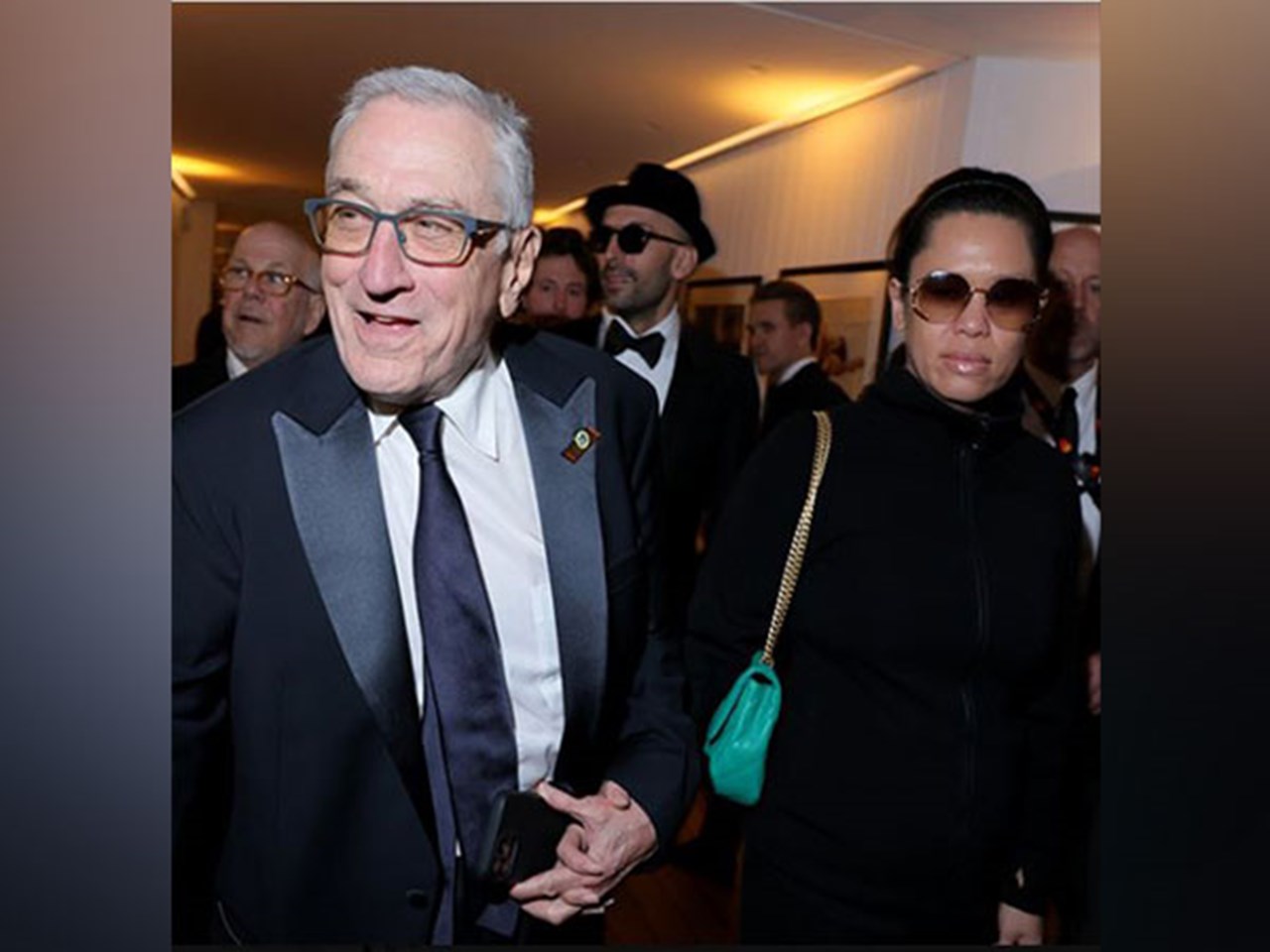 Robert De Niro assiste à une soirée à Cannes avec sa petite amie Tiffany Chen